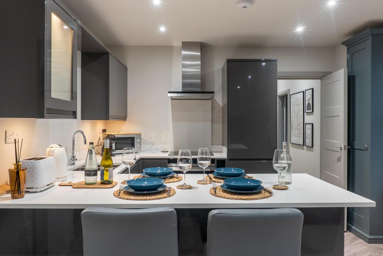 Spring Mount Luxury Apartment: Central Harrogate Retreat Exterior photo